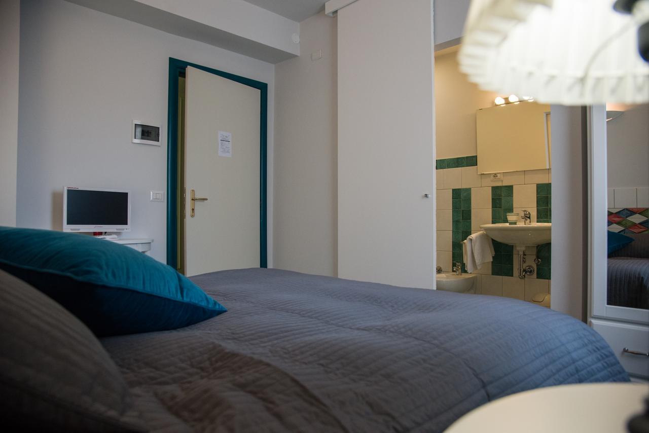 Bed and Breakfast Via Roma 205 Рионеро-ин-Вультуре Экстерьер фото